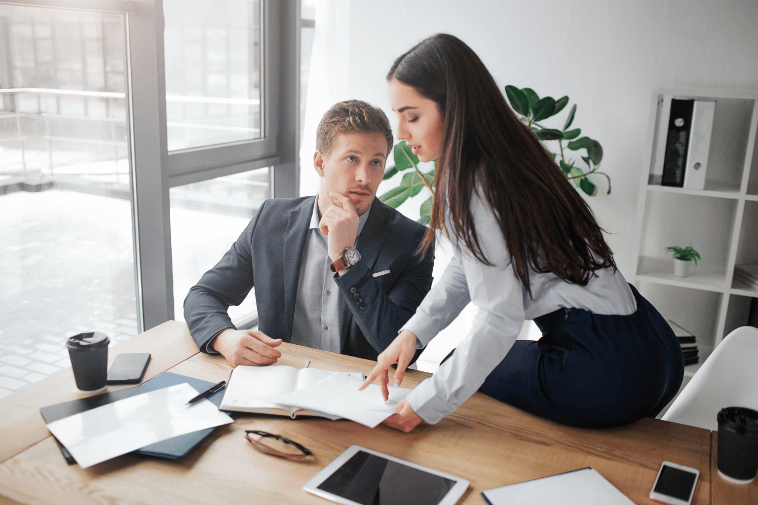 7 znakova da još uvek gubiš sebe pokušavajući da je zadržiš